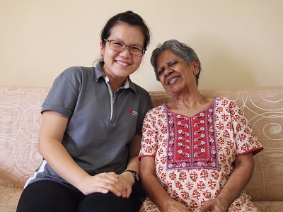 Mdm Sumam with therapist 